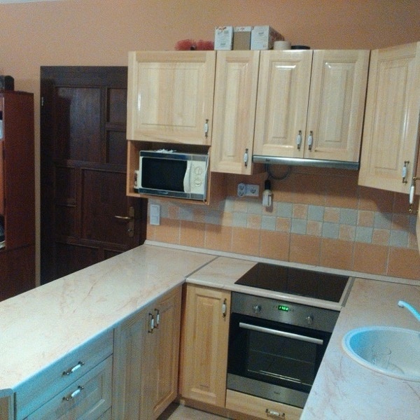 Minőségi amerikai stílusú konyhabútor.